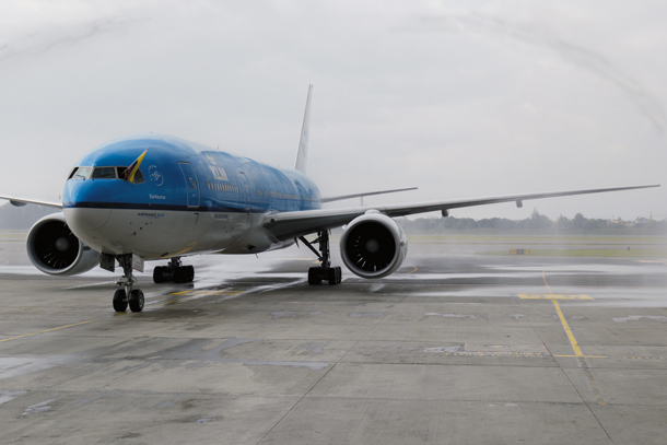 KLM Bogota Amsterdam